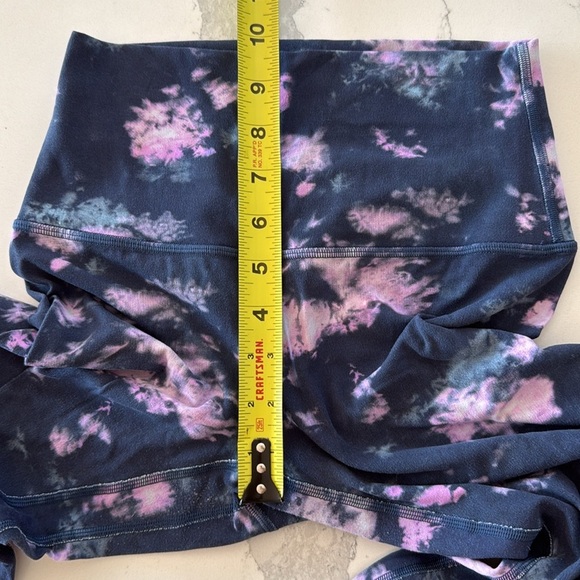 Lululemon Women’s Align High Rise Leggings Yoga Pant 25" Length Tie-Dye Sz 4 EUC - Picture 9 of 10